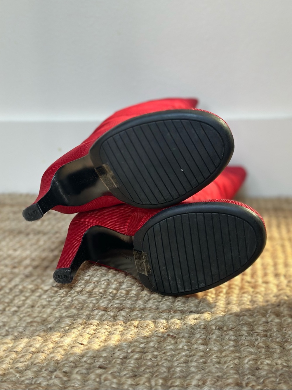 NWOT RARE United Nude Red Puffy Boots - Picture 6 of 7